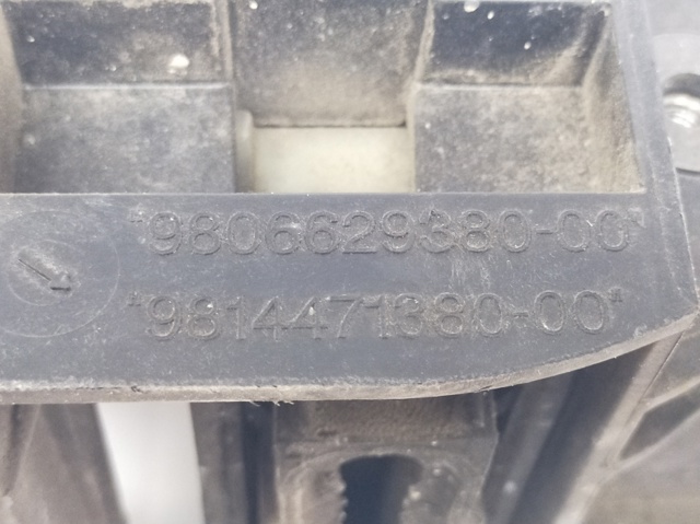 PEUGEOT 9806629380 Soporte superior del radiador (panel de montaje de faros)  comprar en Albacete