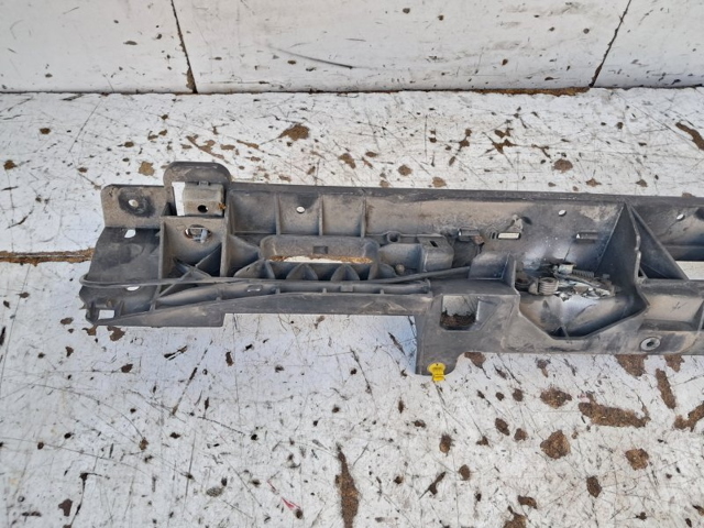 PEUGEOT 9806629380 Soporte superior del radiador (panel de montaje de faros)  comprar en Murcia
