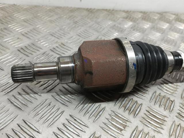 PEUGEOT 9806699780 Semieje delantero derecho  en stock Terrassa
