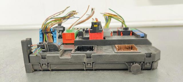 9807054180 Unidad de control del motor (ECU)  comprar en Pontevedra