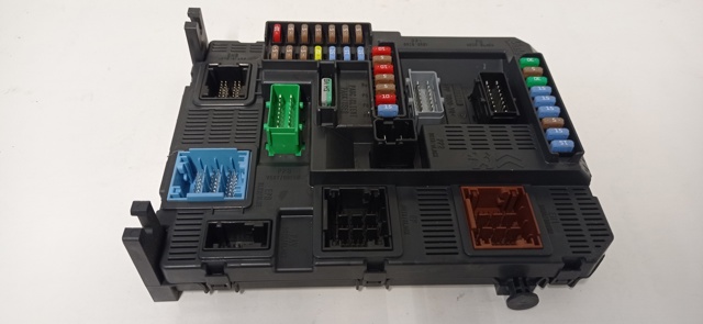 9807054180 PEUGEOT Unidad de control del motor (ECU)  disponible Vigo