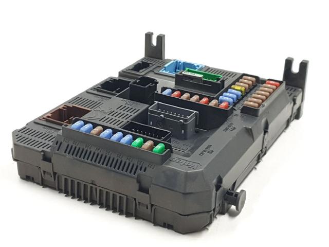 Caja de fusibles Peugeot 208 CA, CC