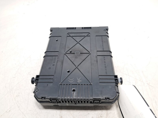 9807531680 Caja de fusibles  en stock Granada