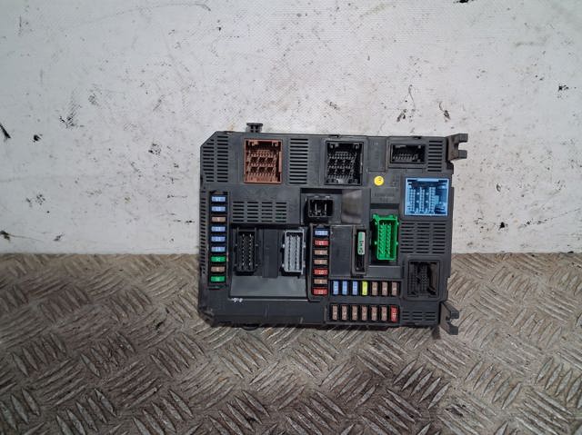 9807531680 PEUGEOT Caja de fusibles comprar Madrid