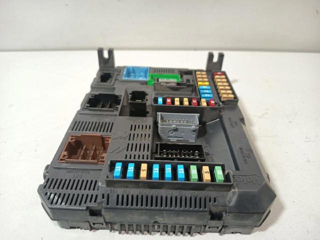 PEUGEOT 9807531680 Caja de fusibles comprar Pamplona