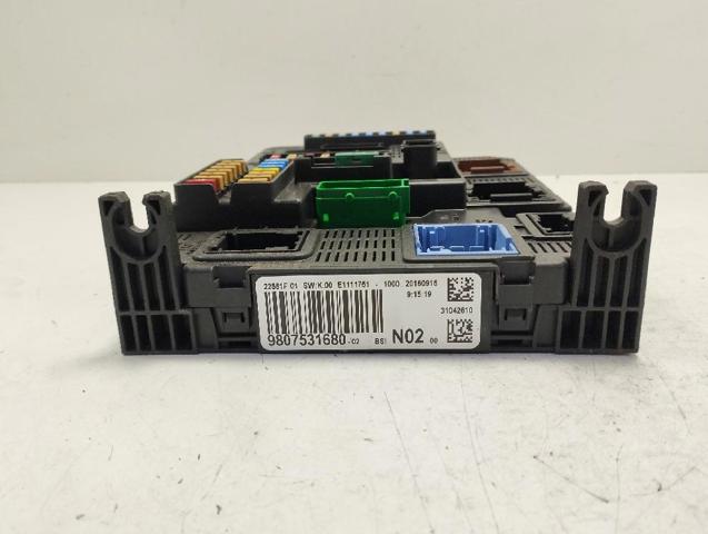 Caja de fusibles Peugeot 208 CA, CC