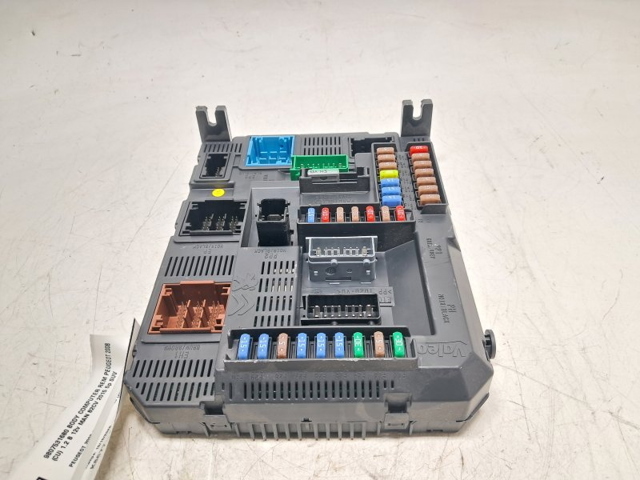 9807531680 PEUGEOT Caja de fusibles  en stock Córdoba