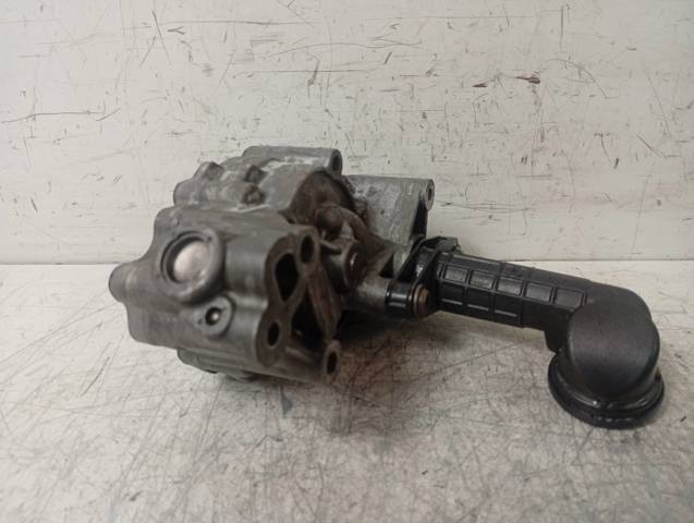 PEUGEOT 9807727980 Bomba de aceite  disponible Valladolid