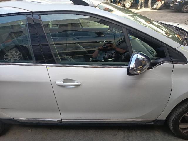 PEUGEOT 9807820380 Puerta delantera derecha comprar Tarragona