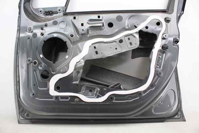 9807820680 PEUGEOT Puerta delantera derecha  en stock Gandía