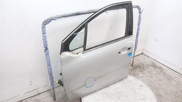 PEUGEOT 9807820780 Puerta delantera izquierda  disponible Valladolid