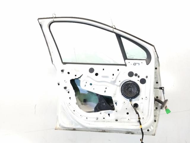 PEUGEOT 9807820780 Puerta delantera izquierda  disponible Lugo