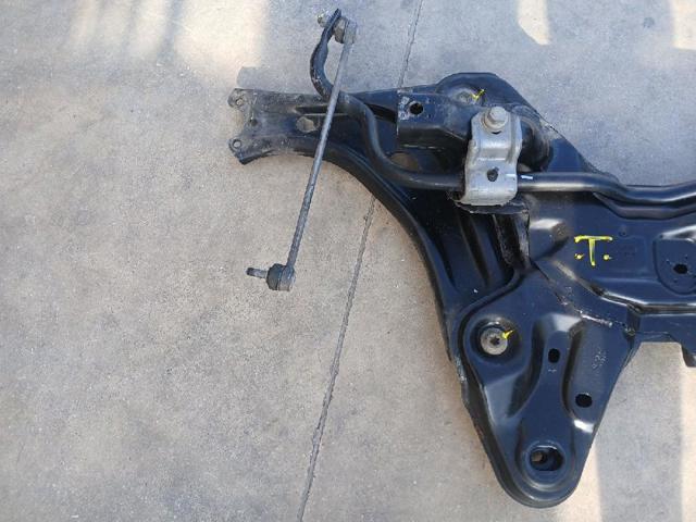 PEUGEOT 9808011780 Subchasis delantero soporte motor  disponible Lugo