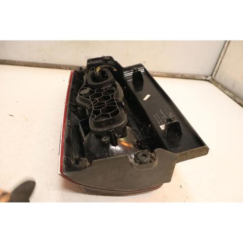 PEUGEOT 9808243080 Piloto trasero derecho  disponible Lugo