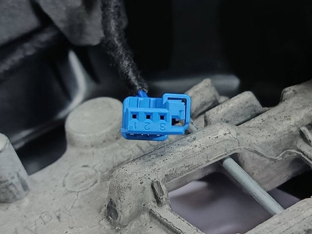 98084115ZD PEUGEOT Módulo de interruptores del volante  disponible Alicante