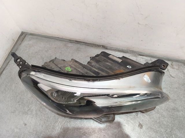 PEUGEOT 9808572580 Faro derecho  en stock Valencia
