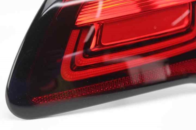 9808624780 PEUGEOT Piloto trasero interior derecho  disponible Vigo