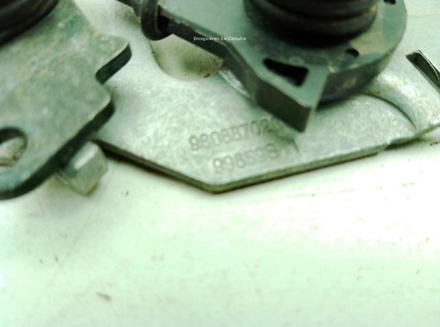 9808870280 PEUGEOT Cerradura de capó  en stock Gandía