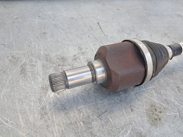 PEUGEOT 9809149380 Semieje delantero izquierdo  en stock Terrassa