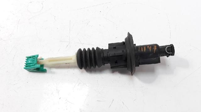 Cilindro receptor de embrague 9809425480 PEUGEOT