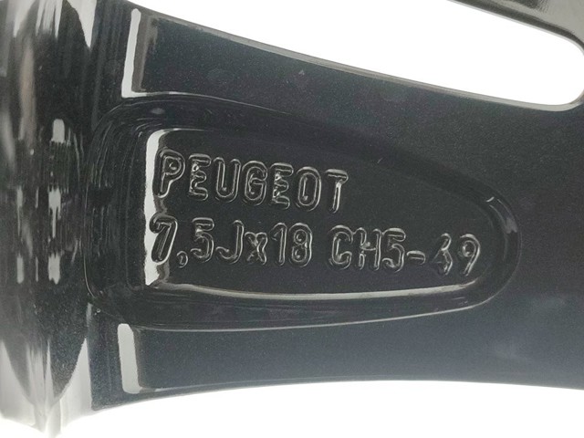 98096873ZR  disponible Málaga