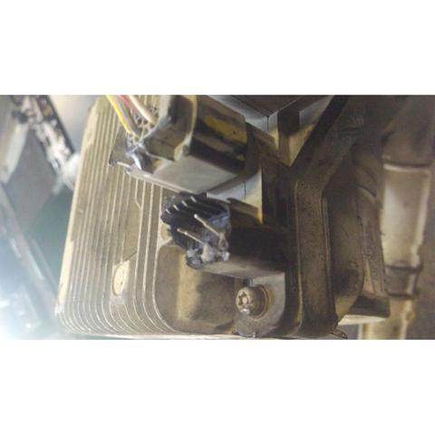 9810033 Cremallera de dirección  disponible Utrera