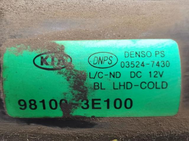 HYUNDAI 981003E100 Motor limpiaparabrisas  en stock Terrassa