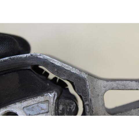 9810221880 Soporte trasero del motor  disponible Málaga