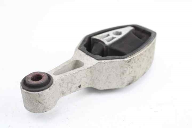 PEUGEOT 9810221880 Soporte trasero del motor  disponible Valladolid