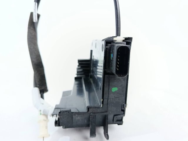 9810309380 PEUGEOT Cerradura de puerta delantera derecha  disponible Ourense