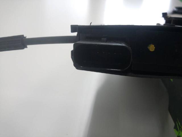 9810309380 Cerradura de puerta delantera derecha  comprar en Reus