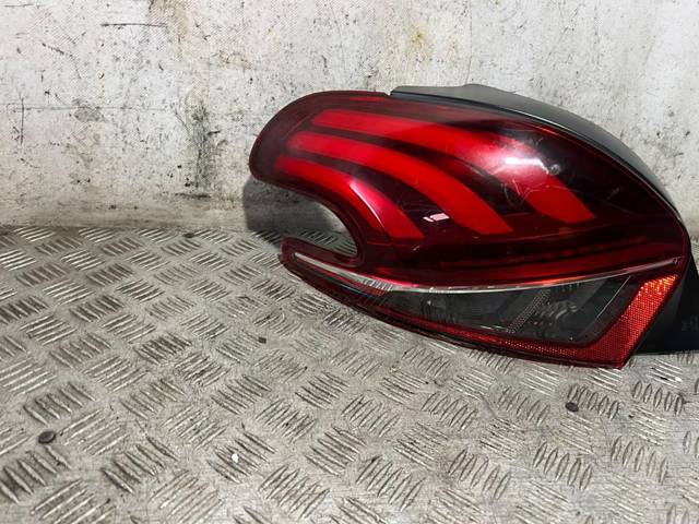 9810343080 Piloto trasero izquierdo  comprar en Reus