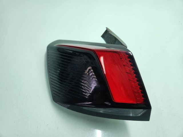 9810477180 Piloto trasero exterior izquierdo comprar Almería