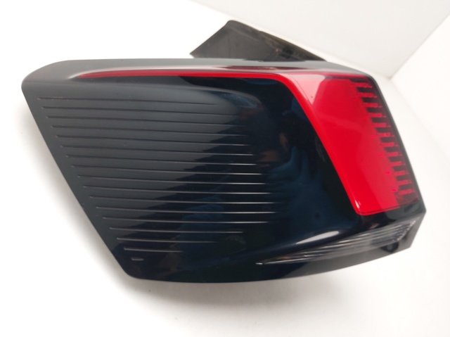 9810477180 Piloto trasero exterior izquierdo comprar Sevilla