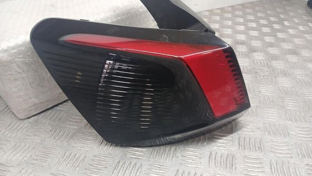 9810477180 PEUGEOT Piloto trasero exterior izquierdo  en stock Gandía