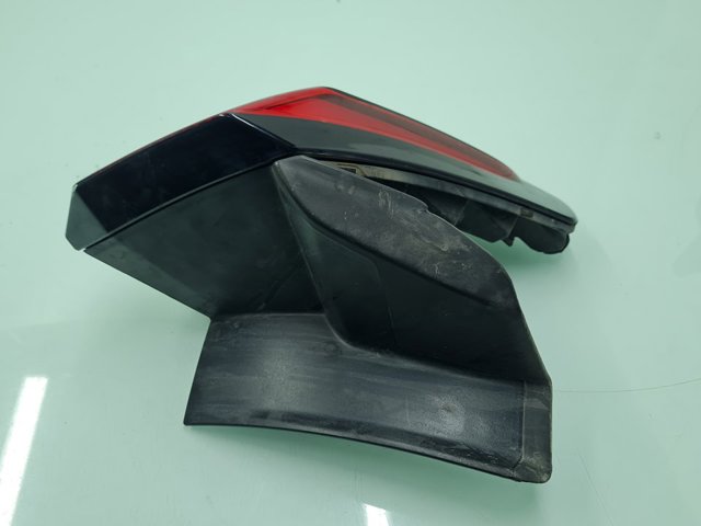 9810477180 Piloto trasero exterior izquierdo  comprar en Pontevedra