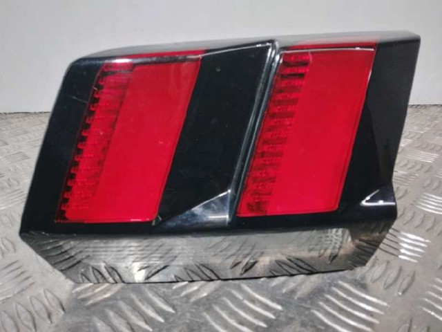 9810477780 Piloto trasero interior derecho  disponible Málaga