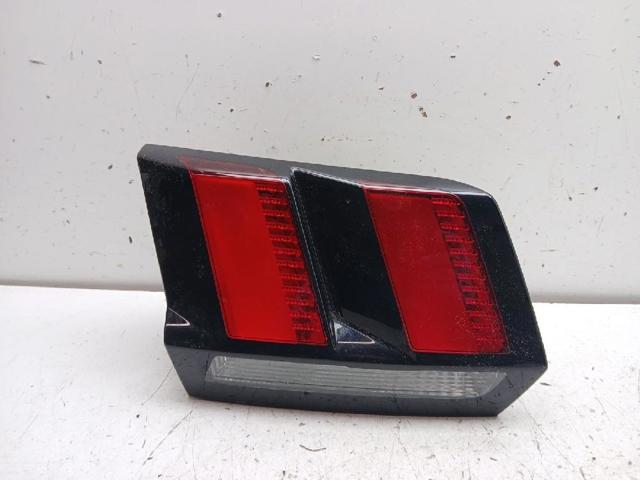 PEUGEOT 9810477880 Piloto trasero interior izquierdo comprar Pamplona