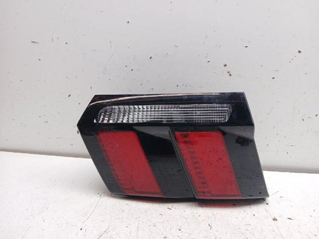 9810477880 PEUGEOT Piloto trasero interior izquierdo  comprar en Lleida