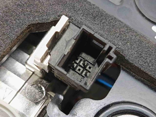 9810477880 Piloto trasero interior izquierdo  comprar en Zaragoza