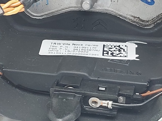 98105487AU Volante  comprar en Reus