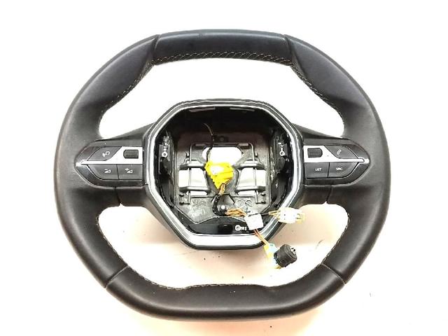 98105487AU Volante  disponible Málaga