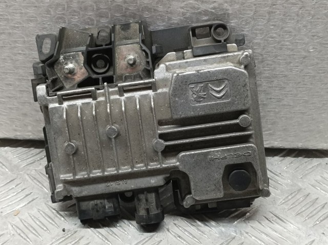 PEUGEOT 9810858280 Estabilizador de voltaje  en stock Salamanca