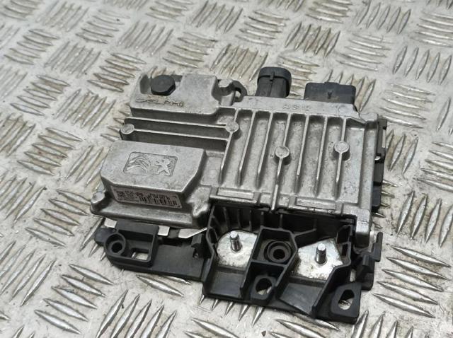 PEUGEOT 9810858280 Estabilizador de voltaje  en stock Valencia