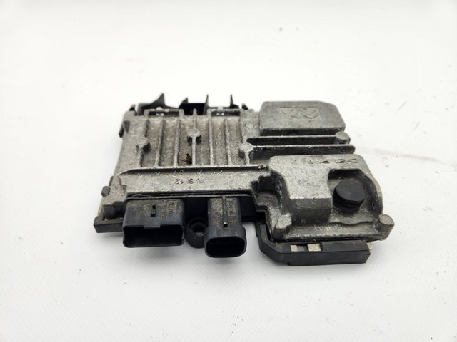 PEUGEOT 9810858280 Estabilizador de voltaje  en stock Salamanca