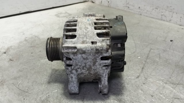 PEUGEOT 9810971880 Alternador  disponible Lugo