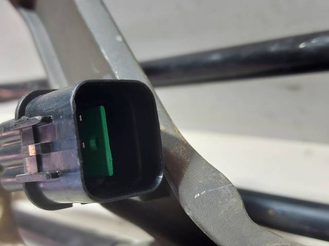 981101D000 HYUNDAI Motor del limpiaparabrisas  disponible Ourense