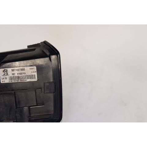 9811027880 Piloto trasero interior izquierdo comprar Girona