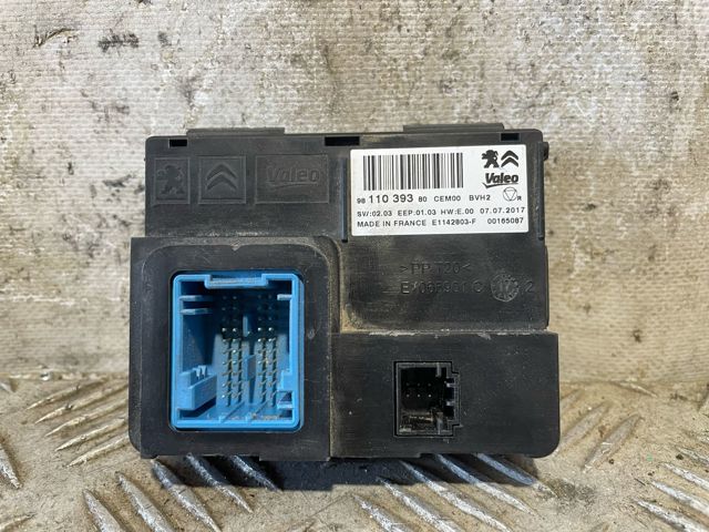 PEUGEOT 9811039380 Módulo de control de climatización comprar Barcelona