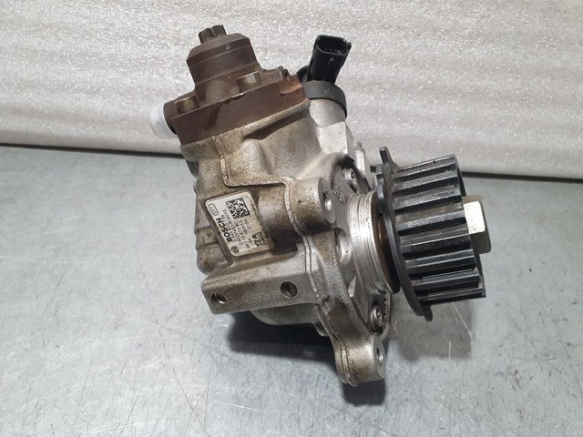9811347380 Bomba de alta presión de combustible  disponible Utrera